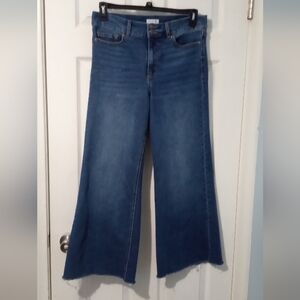 Sophia Vergara High-Rise, Cropped Flared Jeans in Medium Blue Denim